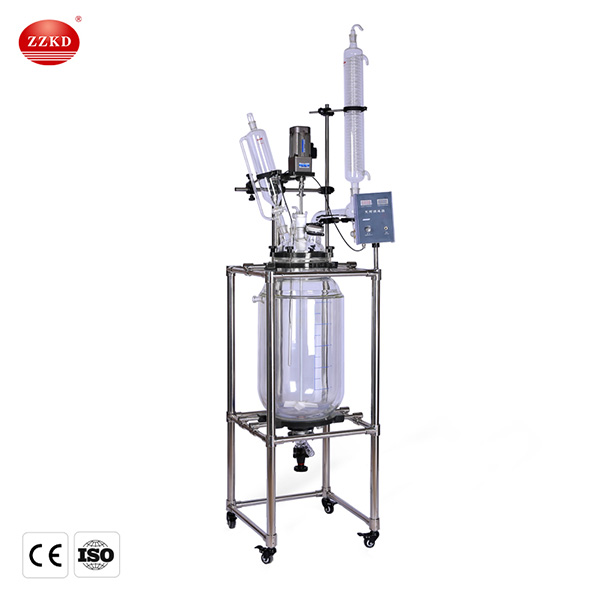 Jacketed glass reactor vessel